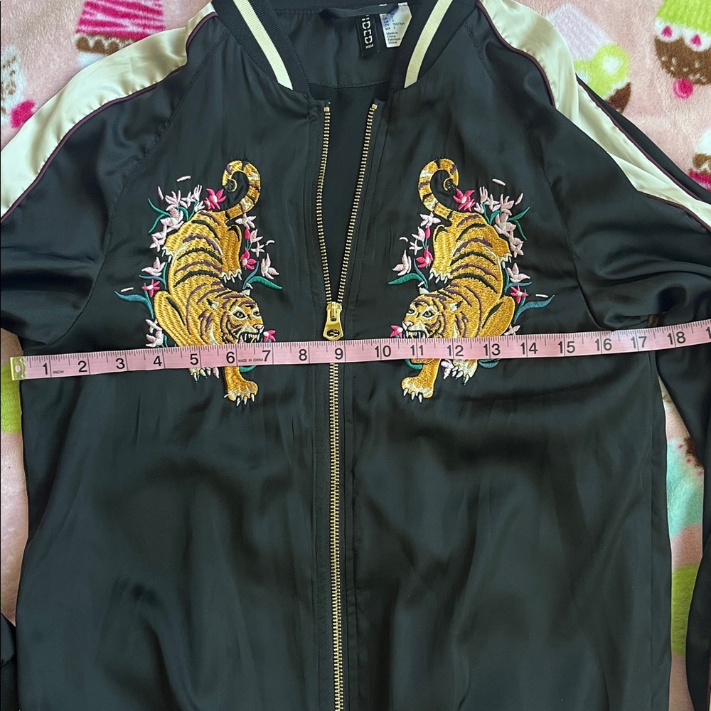 New tiger bomber jacket - Picture 4 of 5